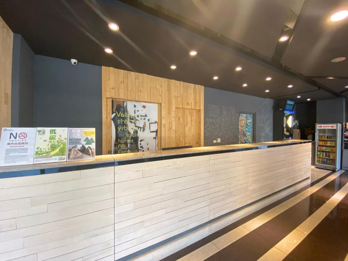 Js Hotel-Gallery Hotel Чжунли Екстериор снимка