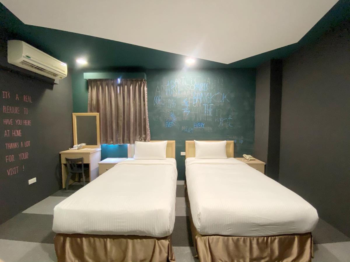 Js Hotel-Gallery Hotel Чжунли Екстериор снимка