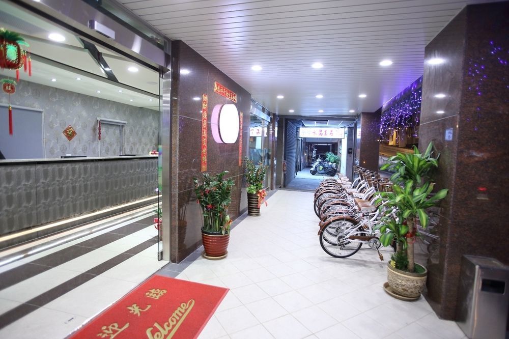 Js Hotel-Gallery Hotel Чжунли Екстериор снимка